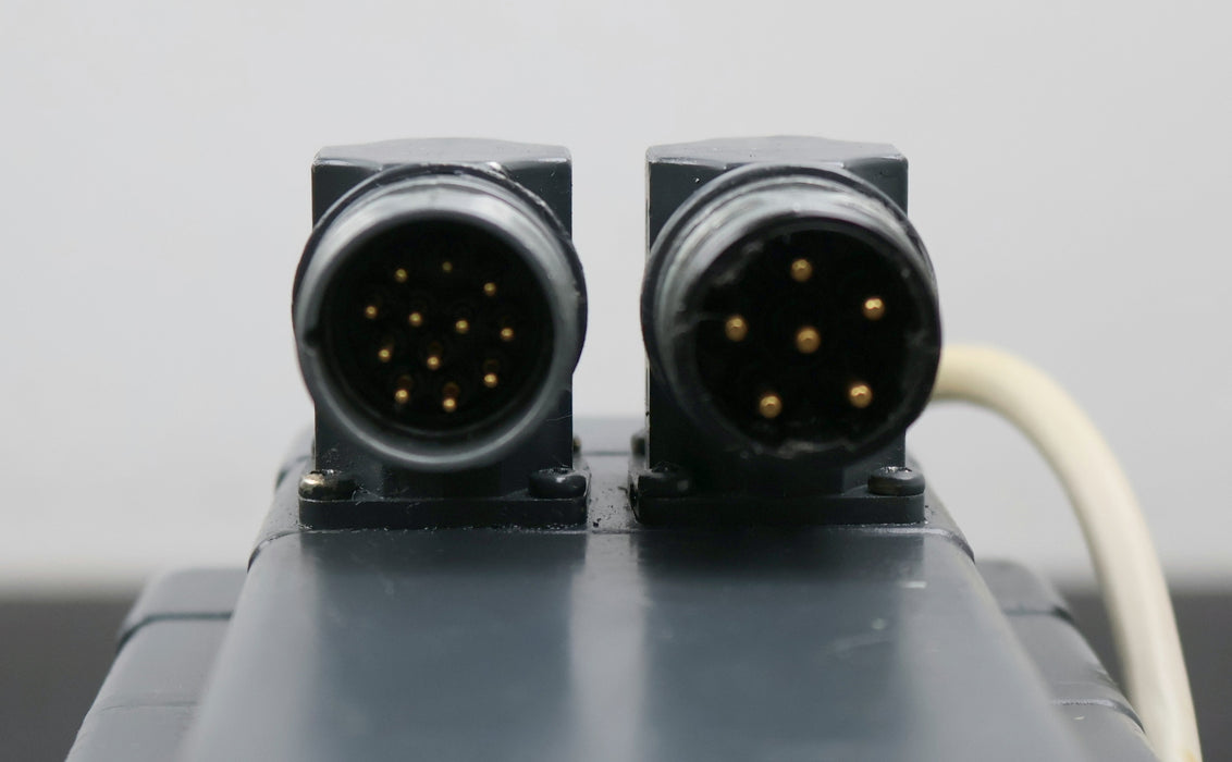 Bild des Artikels SIEMENS-Servo-Motor-1FT5046-1AF71-3EB0-Mo=-2,8/3,7Nm-Io=-3,0/3,9A-60/100K