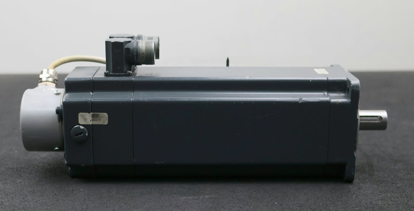 Bild des Artikels SIEMENS-Servo-Motor-1FT5046-1AF71-3EB0-Mo=-2,8/3,7Nm-Io=-3,0/3,9A-60/100K