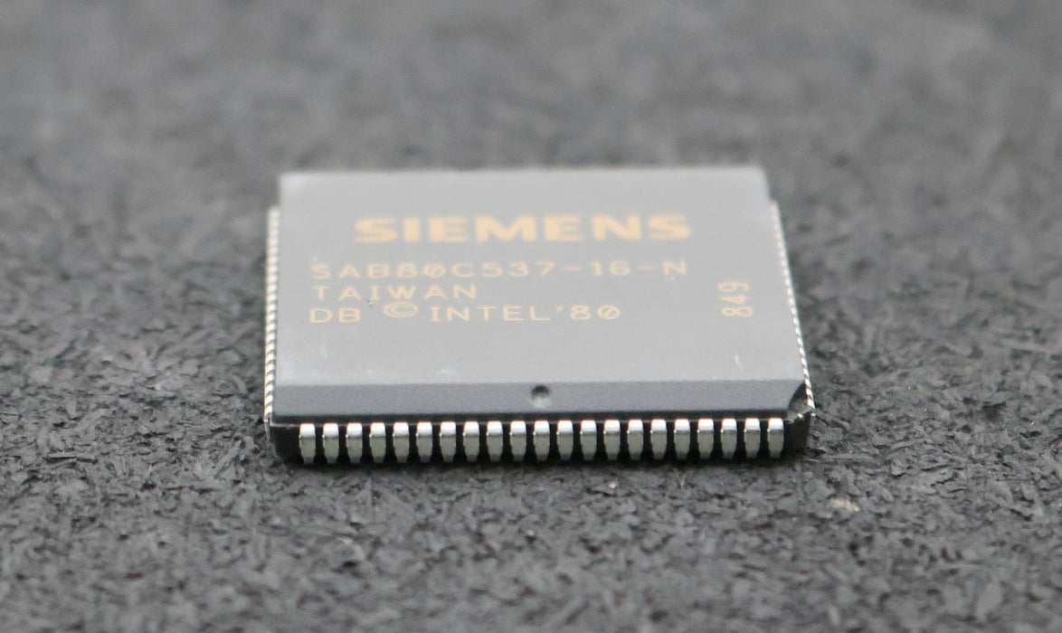 Bild des Artikels SIEMENS-5x-Microprozessor-SAB80C537-16-N-unbenutzt-in-OVP