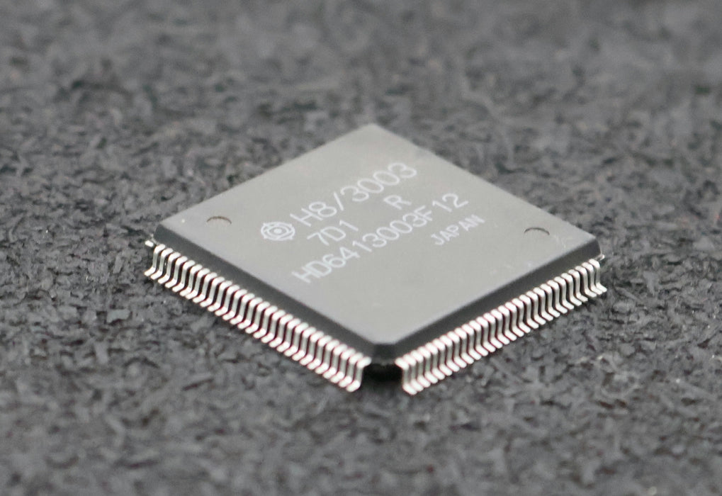 Bild des Artikels HITACHI-2x-Microprozessor-HD6413003F12-unbenutzt