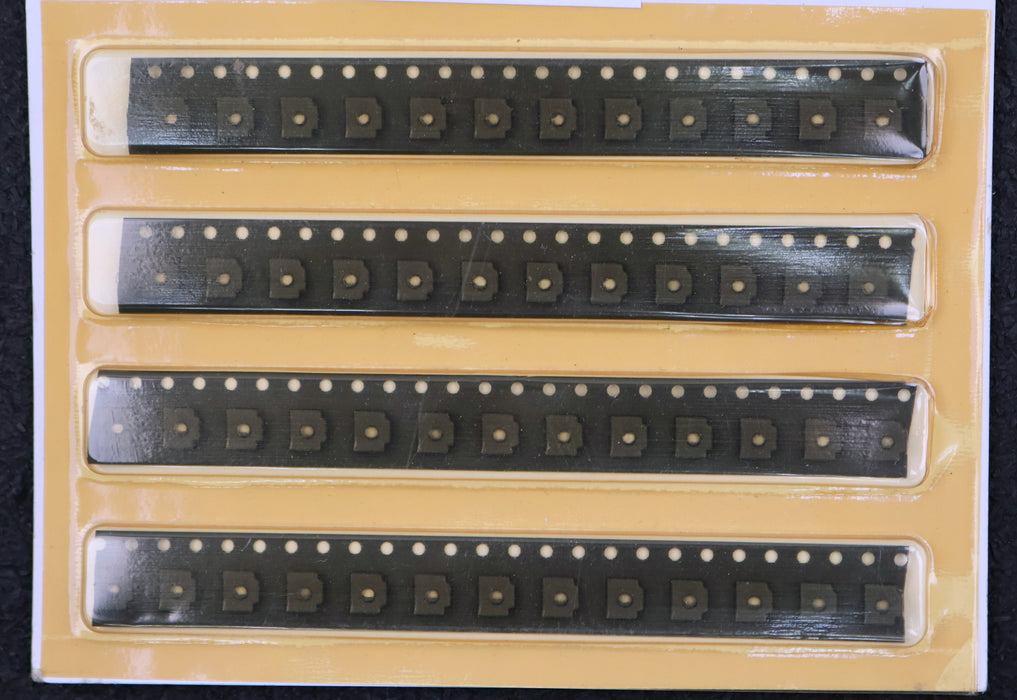 Bild des Artikels SPOERLE-50x-Einzelne-Zener-Dioden-SOT-89-BSR-43-BLISTER-AR4-unbenutzt-in-OVP