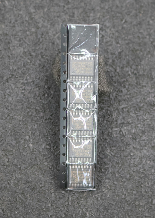 Bild des Artikels MOTOROLA-5x-Microprozessor-MC68HRC705-unbenutzt-in-OVP