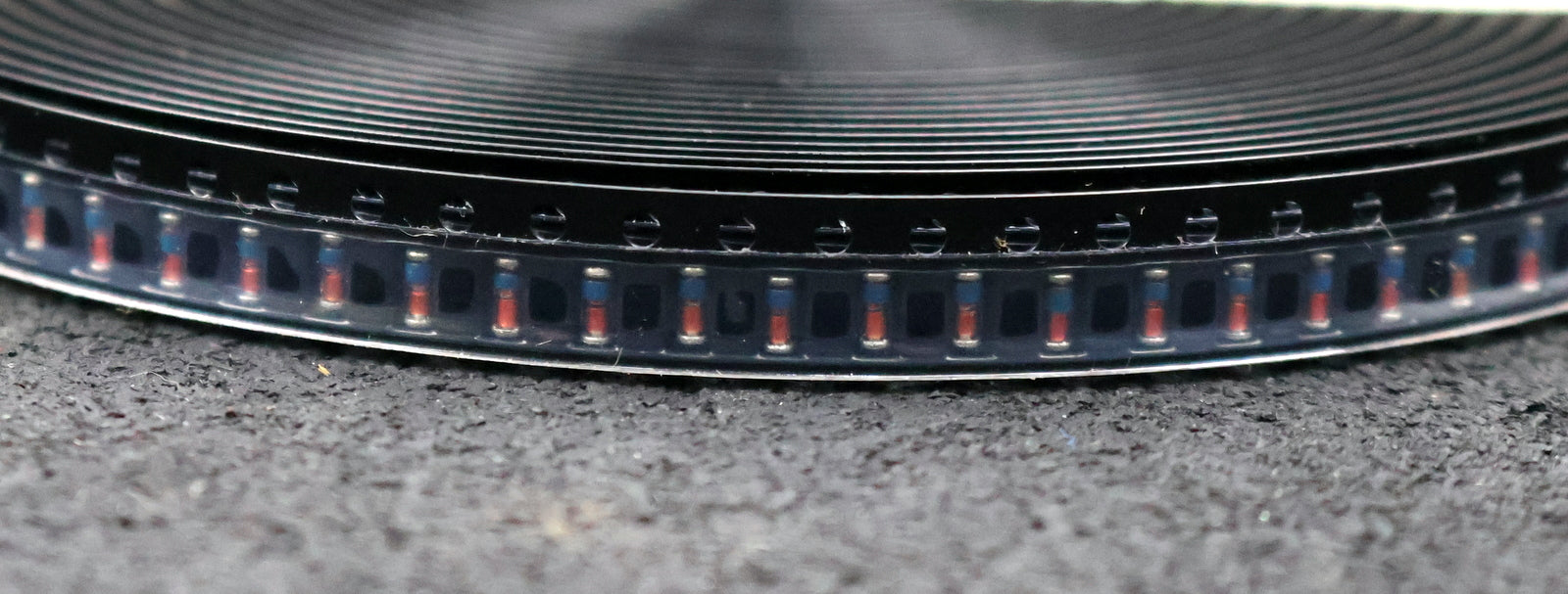 Bild des Artikels 1000x-Z-Diode-ZMM20-unbenutzt-in-OVP