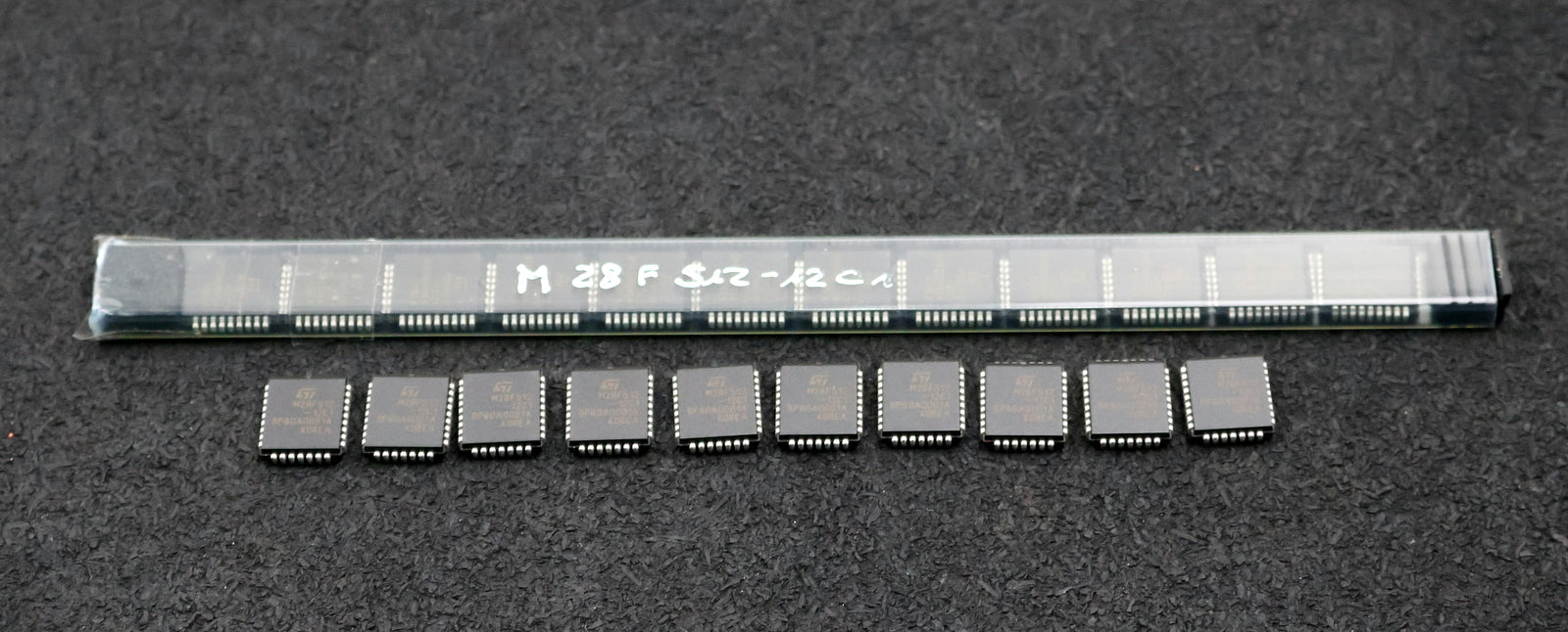 Bild des Artikels 22x-Flash-Speicher-M28F512-12C1-unbenutzt