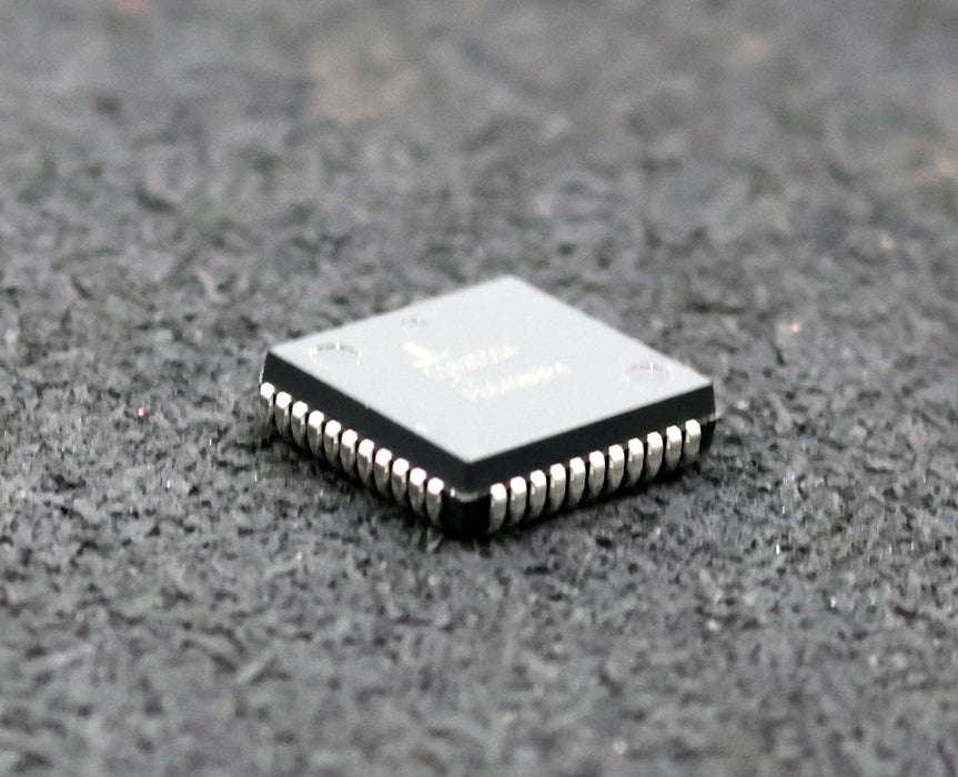 Bild des Artikels 3x-Schnittstelle---I/O-Erweiterer-CS82C55A-5-unbenutzt