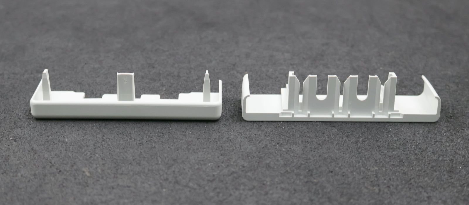 Bild des Artikels TEHALIT-7x-Endplatte-LFF601167035-Farbe-Lichtgrau-unbenutzt-in-OVP