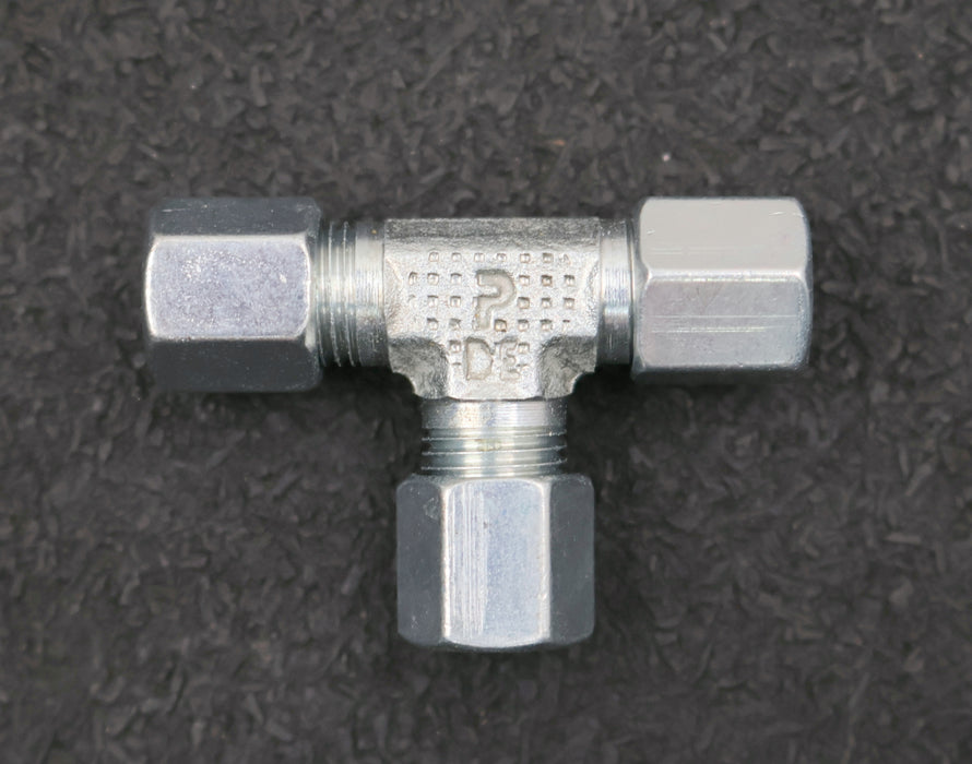 Bild des Artikels 8x-T-Verschraubung-aus-Stahl-für-6mm-Rohre-unbenutzt