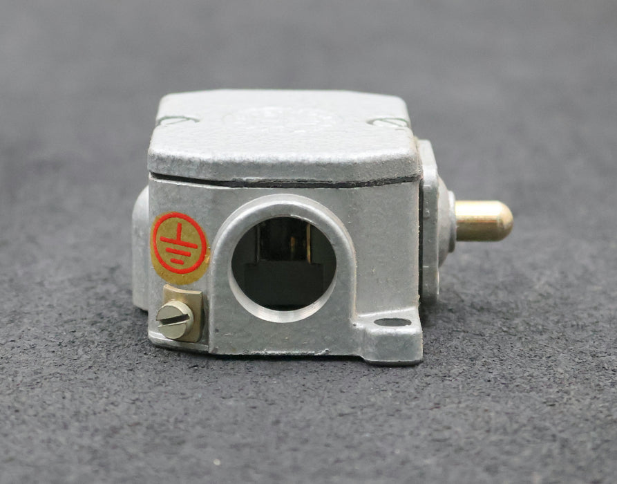 Bild des Artikels ROBOTRON-2x-Schaltkontakt-GWU-1-Stahlausführung-500VAC-6A-unbenutzt-in-OVP