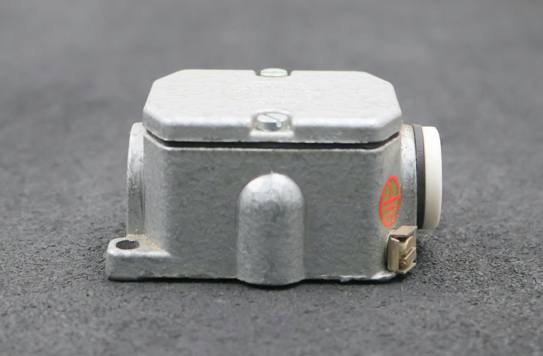 Bild des Artikels ROBOTRON-Schaltkontakt-GWU-1F-Stahlausführung-500VAC-6A-unbenutzt