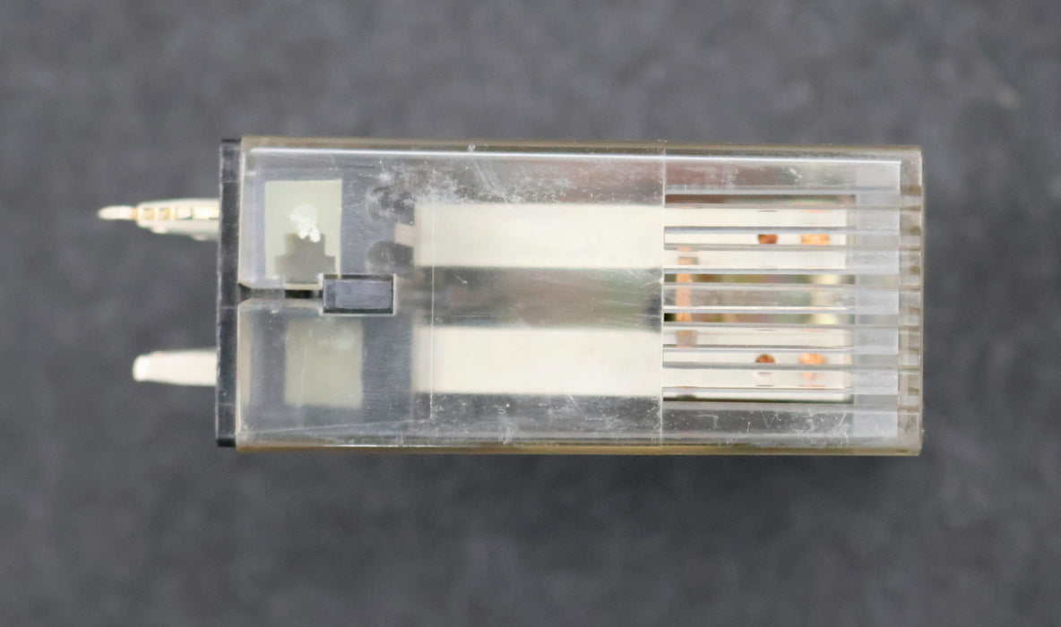 Bild des Artikels VEB-RELAISTECHNIK-2x-Relais-RELOG-2-RH-01-48VDC-TGL-26047-IP40-gebraucht