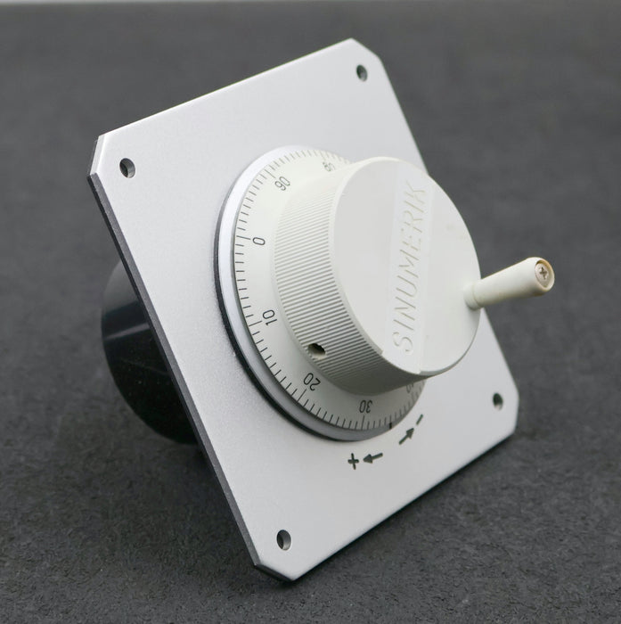 Bild des Artikels SIEMENS-SINUMERIK-FANUC-Pulse-Generator-A860-0201-T002-unbenutzt-in-OVP