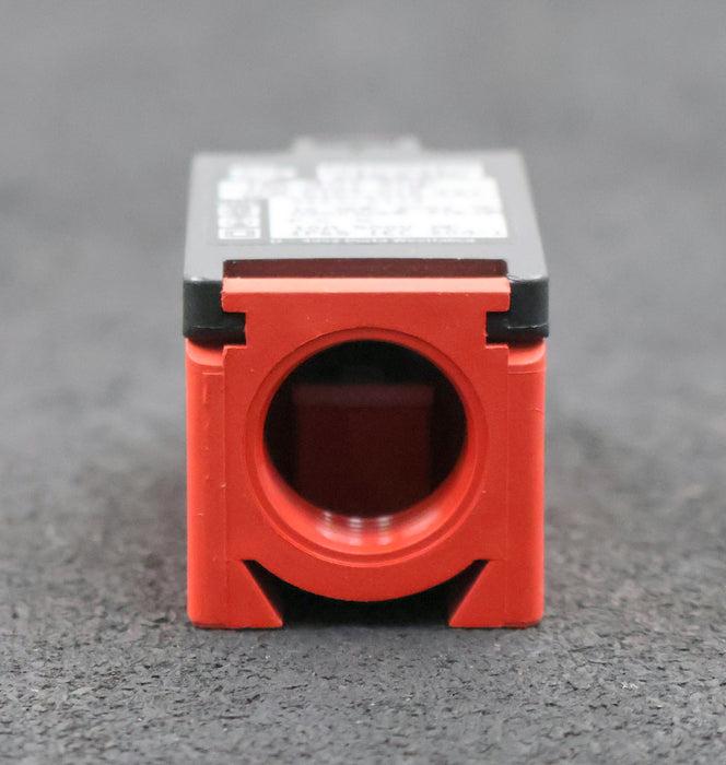 Bild des Artikels BERNSTEIN-CLASSIC-Endschalter-I88-SU1Z-RIWK-608.6167.018-10A-300VAC-IP65