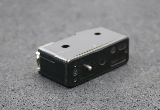 Bild des Artikels VEB-ROBOTRON-Gleichstrommikrotaster-Typ-A1-IP40-Klemme-IP00-380VAC-16A