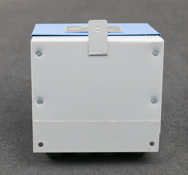 Bild des Artikels VEB-SCHMIERGERÄTEWERK-SAXONIA-DDR-Impulszähler-SGL3-unbenutzt-in-OVP