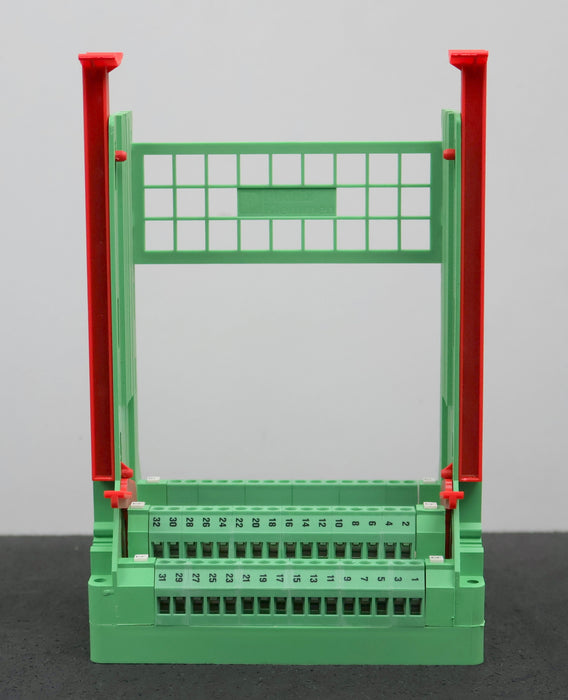 Bild des Artikels PHOENIX-CONTACT-Steckkartenblock-64-fach-Typ-SKBI-64/F-48-Art.Nr.-2264093