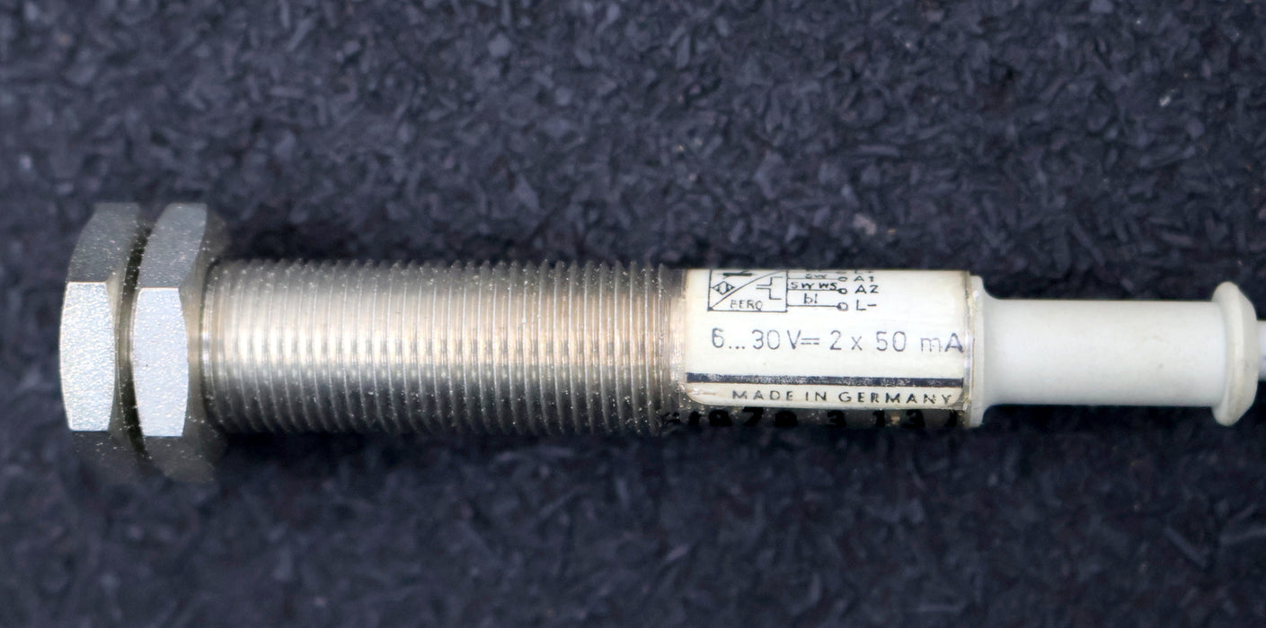 Bild des Artikels SIEMENS-induktiver-Naeherungsschalter-3SG3232-7AJ33-Nennschaltabstand-2mm-OVP