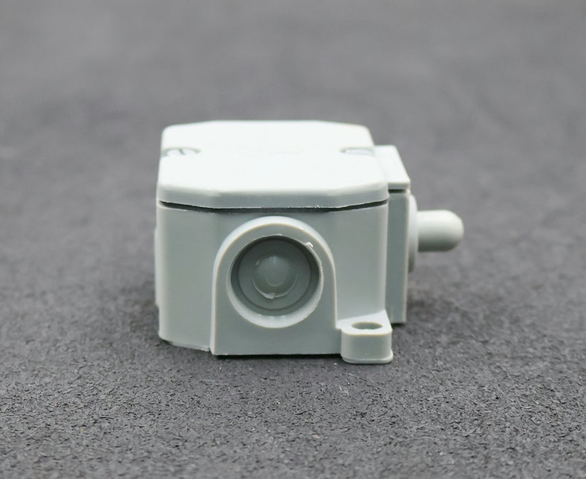 Bild des Artikels ROBOTRON-Schaltkontakt-PWA-1-St-Z-w-500VAC-6A-unbenutzt