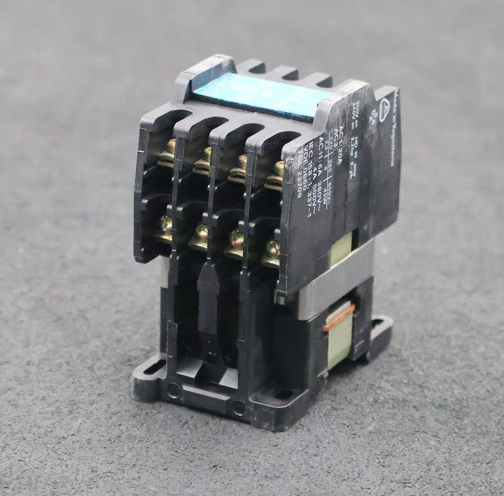 Bild des Artikels ISKRA-Leistungsschütz-K0-71E-20a-Spulenspannung-220V-50Hz-6A-380VAC-4A-500VAC