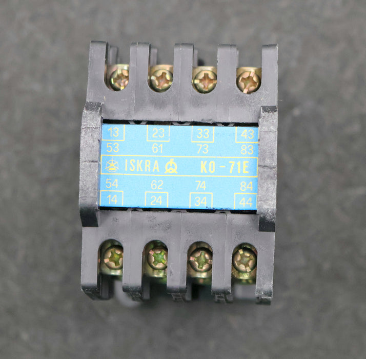 Bild des Artikels ISKRA-Leistungsschütz-K0-71E-20a-Spulenspannung-220V-50Hz-6A-380VAC-4A-500VAC