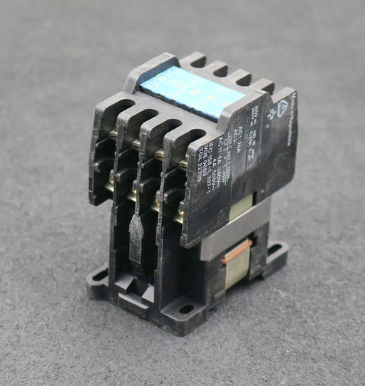 Bild des Artikels ISKRA-Leistungsschütz-K0-62E-20A-Spulenspannung-220V-60Hz-6A-380VAC-4A-500VAC