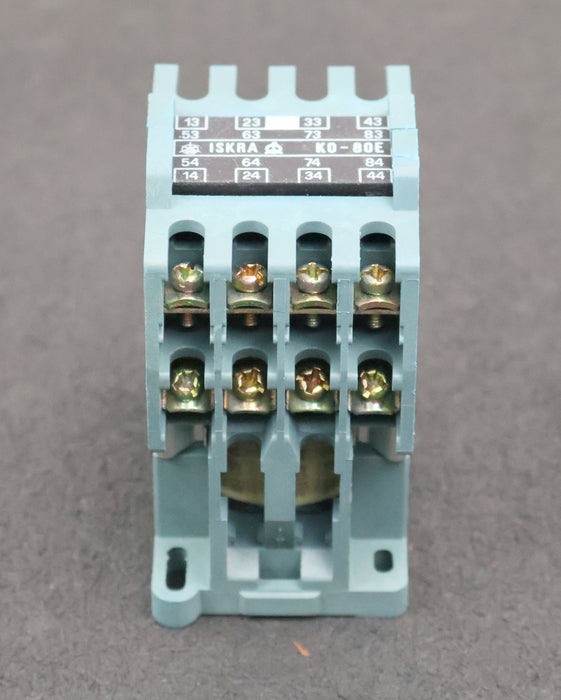 Bild des Artikels ISKRA-Leistungsschütz-K0-80E-20A-Spulenspannung-220V-60Hz-6A-380VAC-4A-500VAC