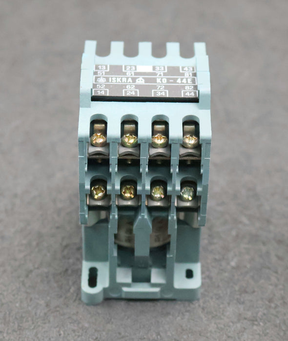 Bild des Artikels ISKRA-Leistungsschütz-K0-44E-20A-Spulenspannung-24V-50Hz-6A-380VAC-4A-500VAC