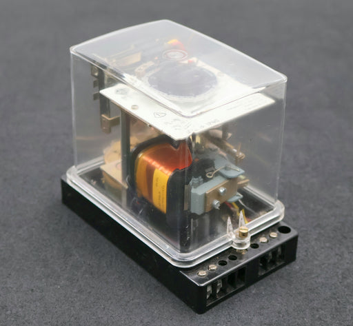 Bild des Artikels EAW-DDR-Zeitrelais-RZw-PL-Nr-734166000-0,4-6min-220V-50Hz-RS801449-unbenutzt