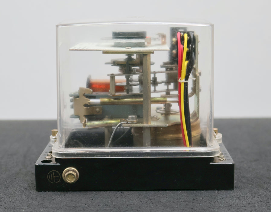 Bild des Artikels EAW-DDR-Zeitrelais-RZw-PL-Nr-734166000-0,4-6min-220V-50Hz-RS801449-unbenutzt