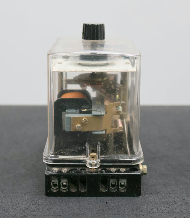 Bild des Artikels EAW-DDR-Zeitrelais-RZw-PL-Nr-734166800-0,4-6min-220V-50Hz-RS801449-unbenutzt