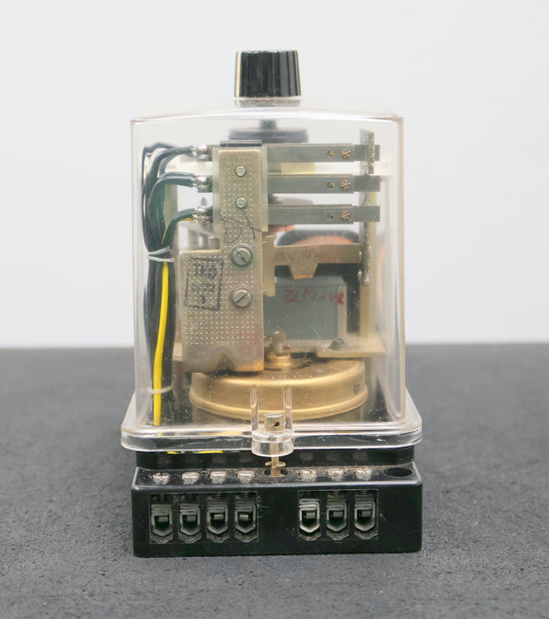 Bild des Artikels EAW-DDR-Zeitrelais-RZw-PL-Nr-734166800-0,4-6min-220V-50Hz-RS801449-unbenutzt