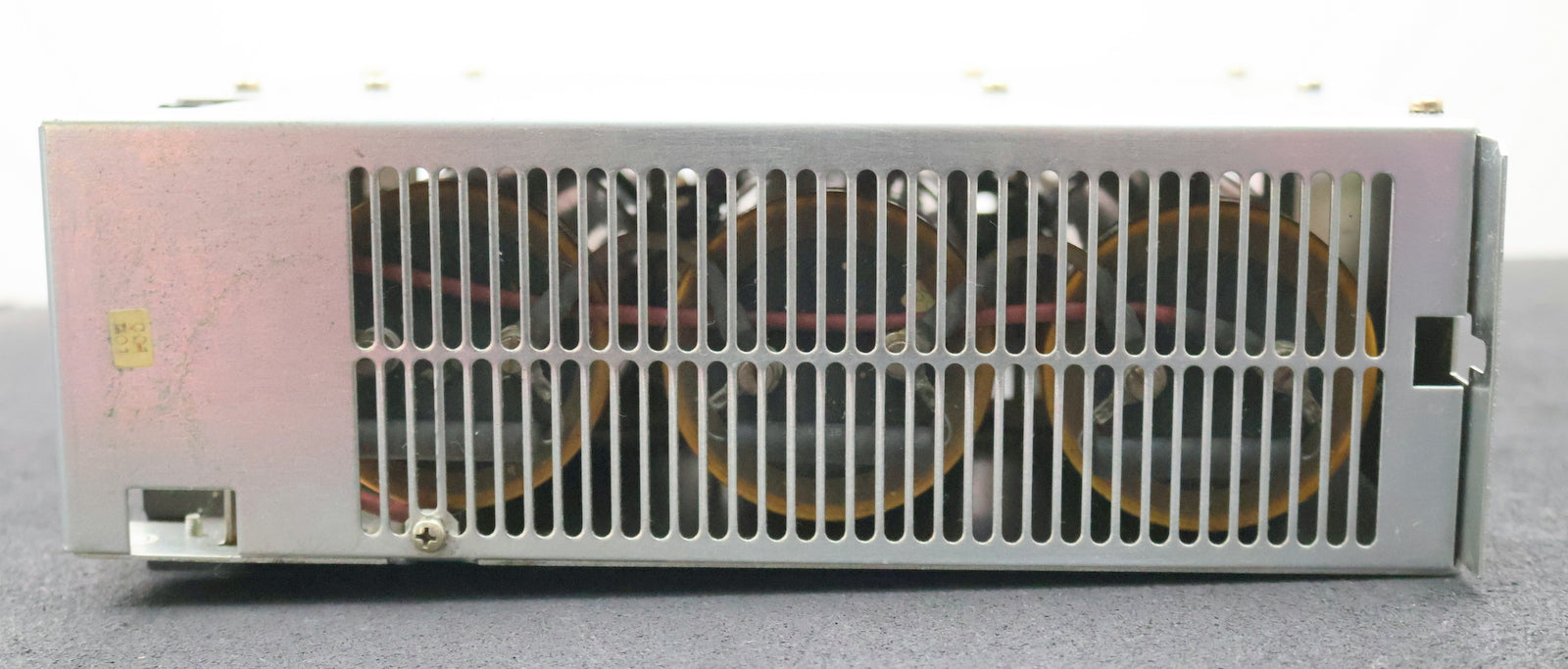 Bild des Artikels BOSCH-Kondensatormodul-KM-2200-Art.Nr.-048799-104-520VDC-50A-C-2200-µF