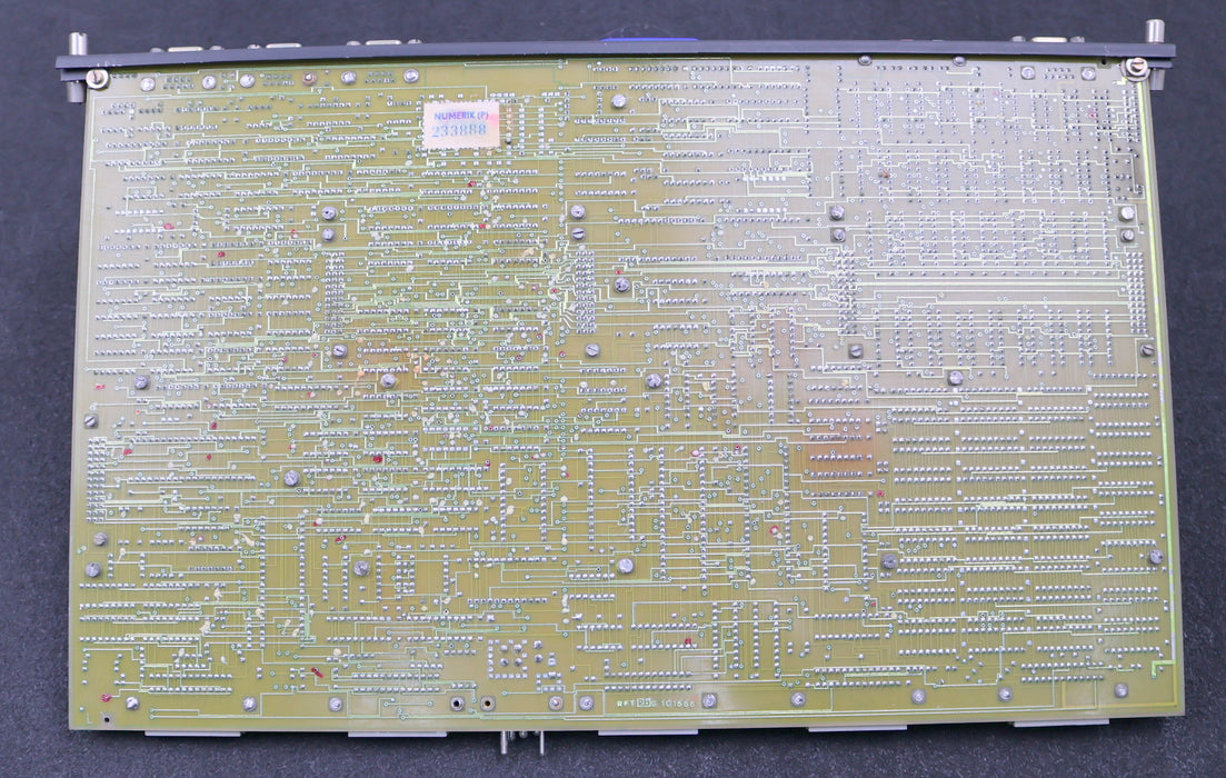 Bild des Artikels VEB-NUMERIK-AR/LR-Steuerkarte-414567-4-NKM-Platine-590407-0-I6-b-RFT-G-101668