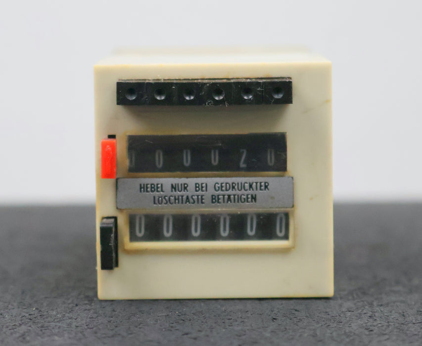 Bild des Artikels MASSI-Impulszähler-ZLVt-593-220VAC-10imp/s-gebraucht