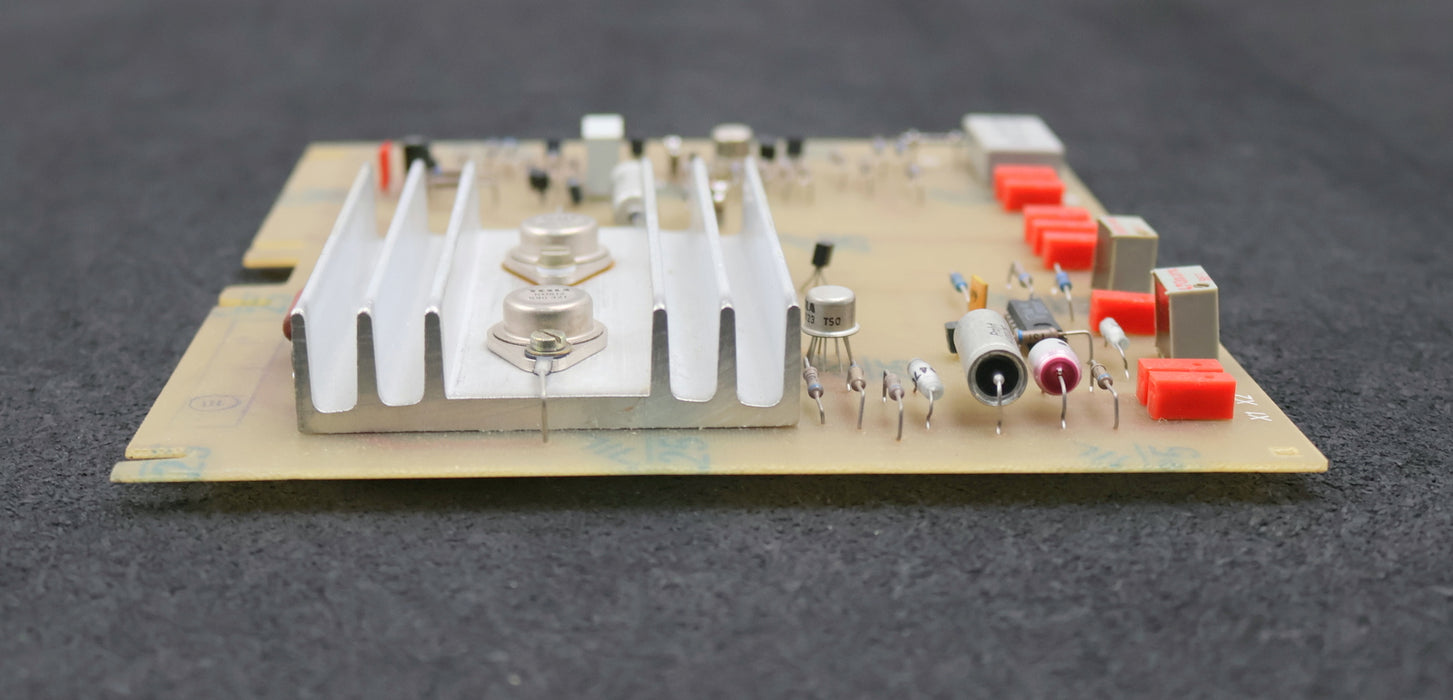 Bild des Artikels VEB-NUMERIK-Board-7100-200-01-/-D-Platine-70011-gebraucht-voll-funktionsfähig