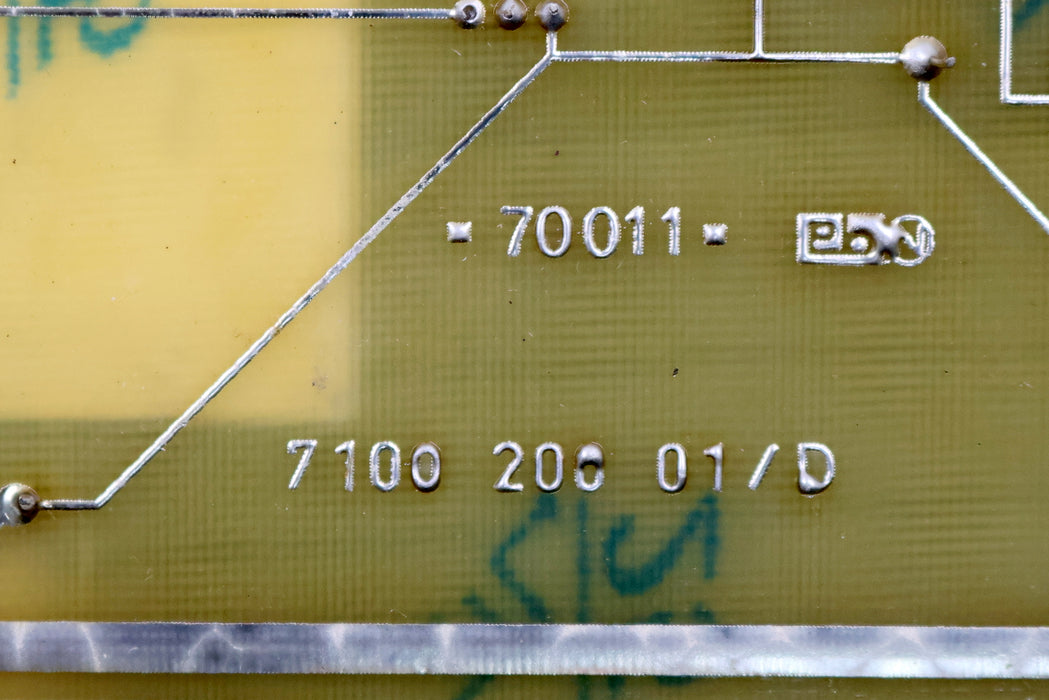Bild des Artikels VEB-NUMERIK-Board-7100-200-01-/-D-Platine-70011-gebraucht-voll-funktionsfähig