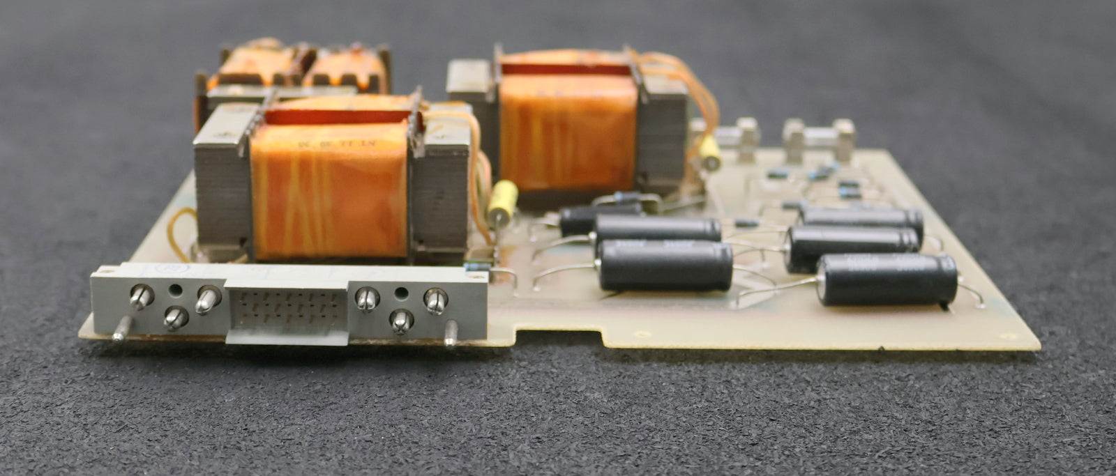 Bild des Artikels VEB-NUMERIK-Board-7100-600-01-B-/-F-Platine-50611-gebraucht-voll-funktionsfähig