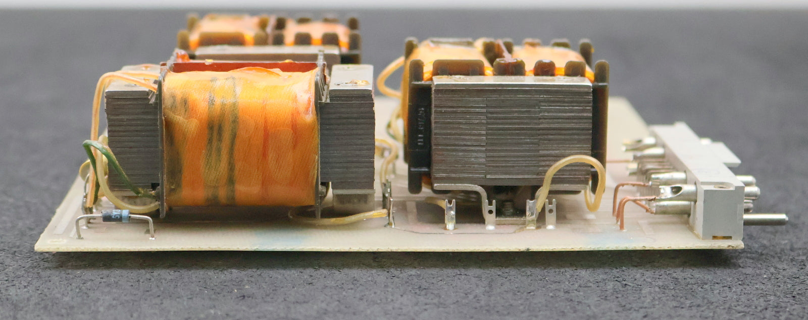 Bild des Artikels VEB-NUMERIK-Board-7100-600-01-B-/-F-Platine-50611-gebraucht-voll-funktionsfähig