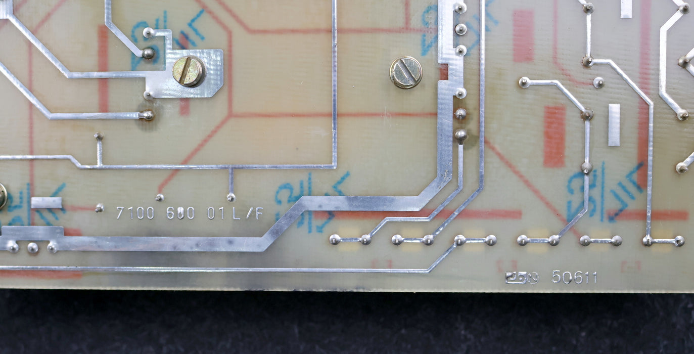 Bild des Artikels VEB-NUMERIK-Board-7100-600-01-B-/-F-Platine-50611-gebraucht-voll-funktionsfähig
