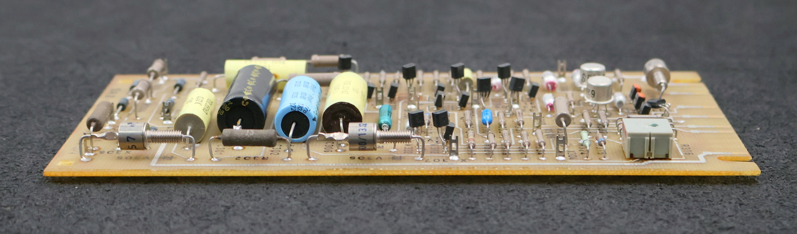 Bild des Artikels DDR-Karteneinschub-Typ-SA-2-1-Schlüssel-Nr.-ELN-138-14-72-1-Platine-70.1011-9:1