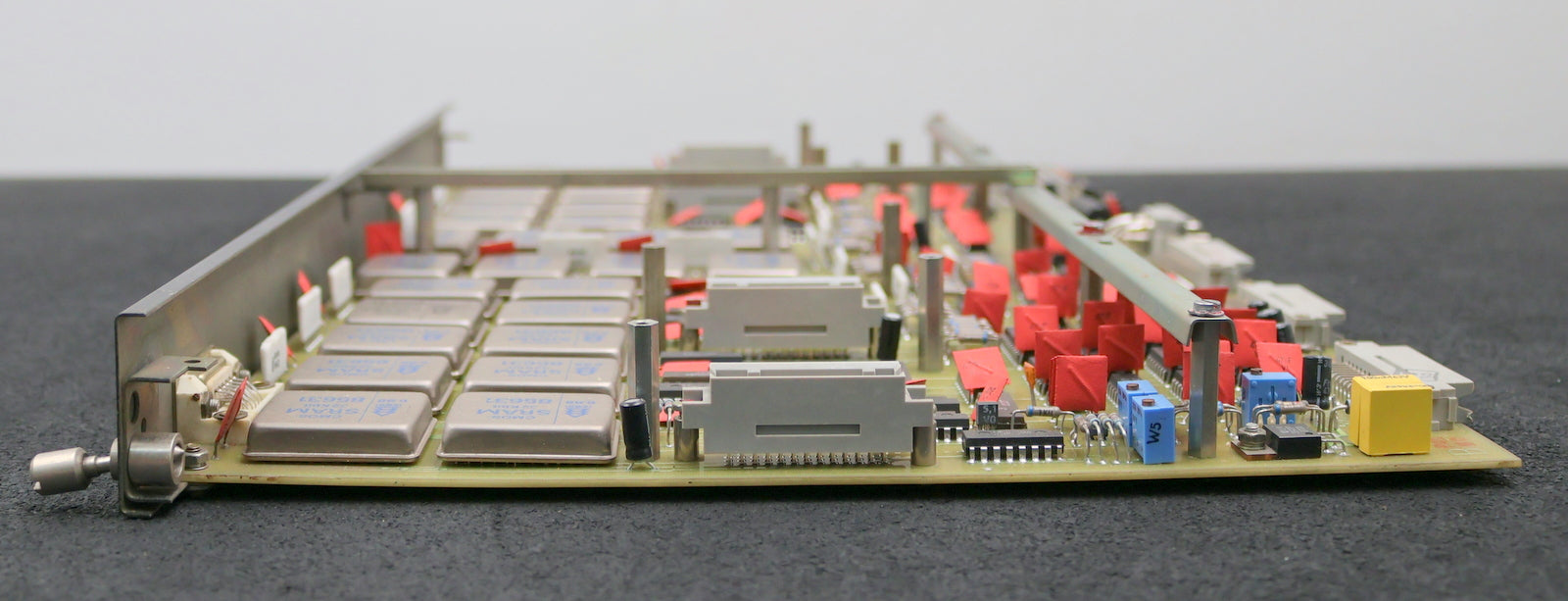 Bild des Artikels VEB-NUMERIK-PS-Steuerkarte-414758-1-NKM-Platine-590398-3c-RFT-G-101667