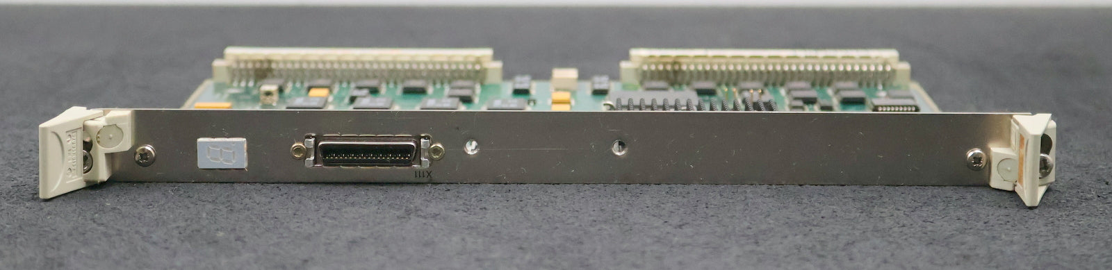 Bild des Artikels SIEMENS-SINUMERIK-Platine-6FC5110-0BB03-0AA1-E.Stand-C-gebraucht
