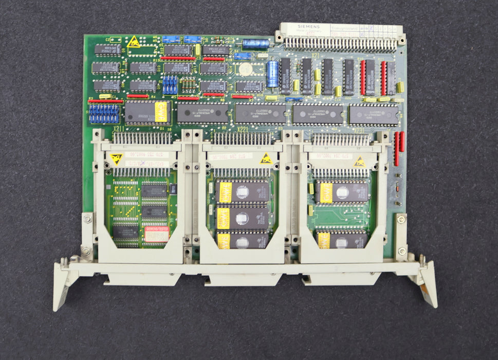 Bild des Artikels SIEMENS-SINUMERIK-Memory-Card-Einschub-6FX1120-2CA01-580-202-9101.00