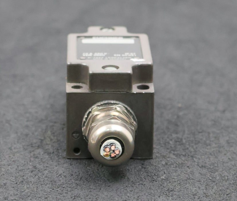 Bild des Artikels EUCHNER-2x-Positionsschalter-NG1RG-510-10A-250VAC-IP67-gebraucht