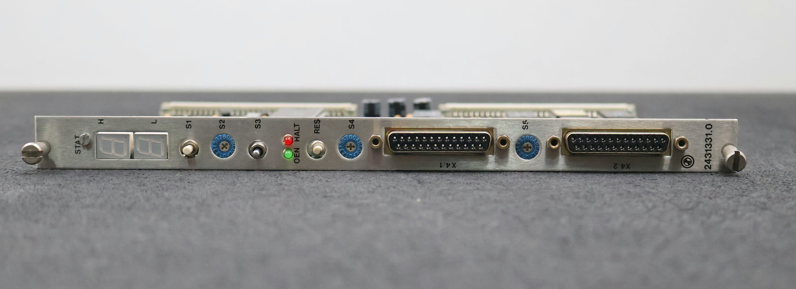 Bild des Artikels PFAUTER-WIEDEMANN-CPU-Board-zu-Wälzmodul-2431331.0-gebraucht