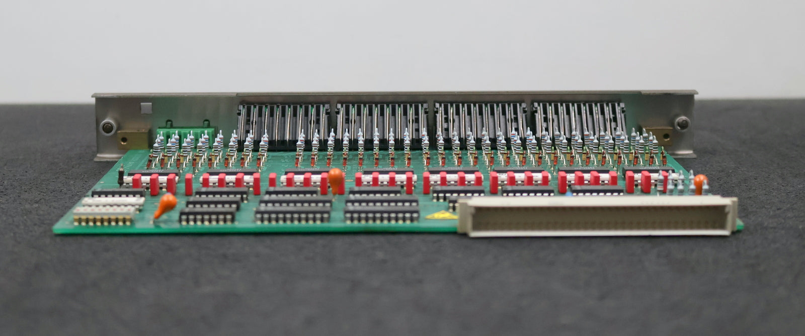 Bild des Artikels BOSCH-E24V--Input-Modul-Mat.Nr.-047961-104401-gebraucht