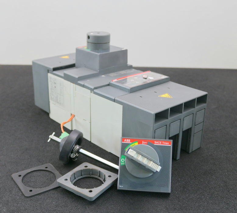 Bild des Artikels ABB-Leistungsschalter-T3N-250-Ue=-690V-Ui=-800V-Uimp=-6kV-RC223-Ue=-110…500V