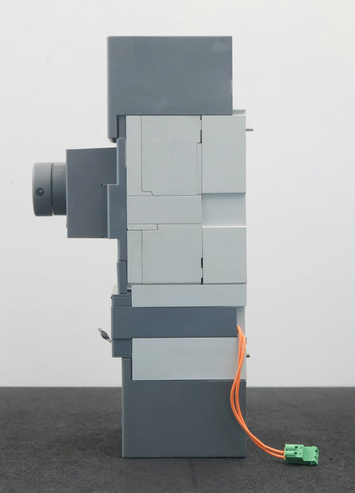 Bild des Artikels ABB-Leistungsschalter-T3N-250-Ue=-690V-Ui=-800V-Uimp=-6kV-RC223-Ue=-110…500V