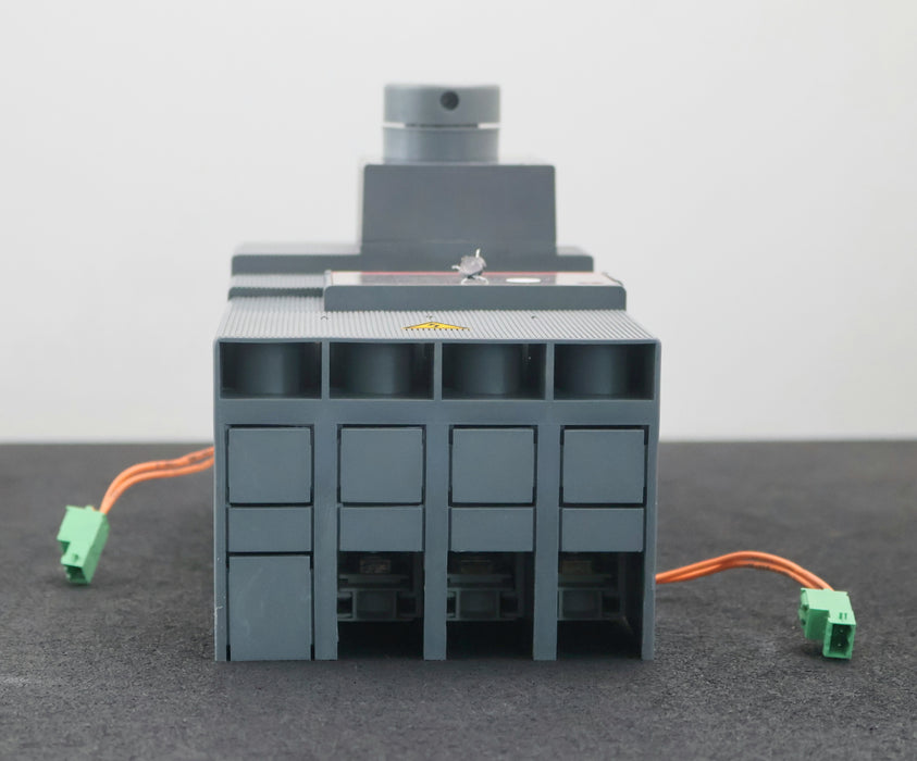 Bild des Artikels ABB-Leistungsschalter-T3N-250-Ue=-690V-Ui=-800V-Uimp=-6kV-+-RC223-Ue=-110…500V