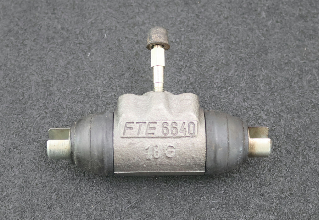 Bild des Artikels STILL-Radbremszylinder-Id.Nr.-0146388-KolbenØ-23,5mm-unbenutzt