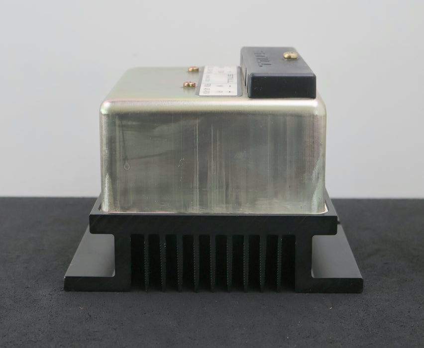 Bild des Artikels STILL-Spannungswandler-Id.Nr.-372641-SEC:-24V-/-15A-PRIM:-48V-80V-unbenutzt